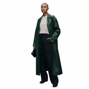 Avanti Vintage Women’s Leather Long Green Trench Coat Collared Buttons Pockets
